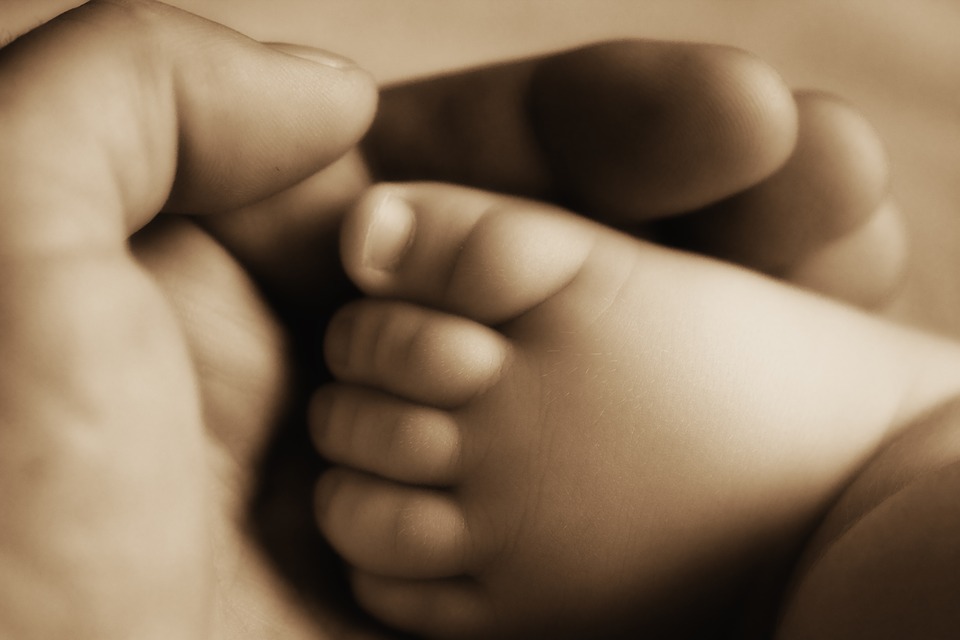 Baby foot_Pixabay.jpg
